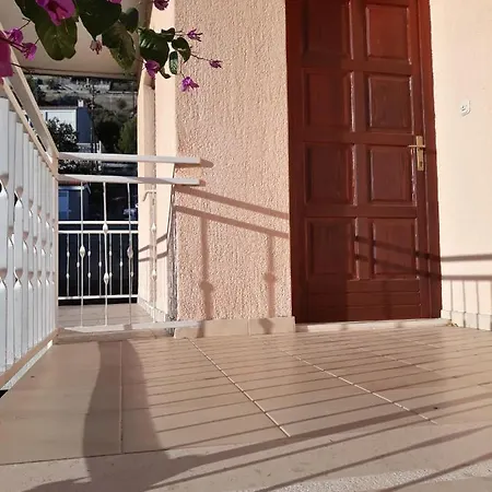 Apartment Calypso Trogir